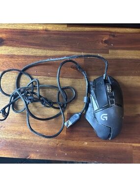 Logitech G502 HERO wired gaming mouse